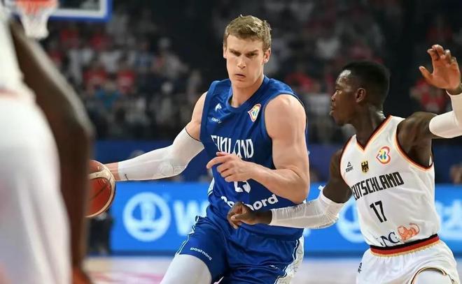 周末落幕 周末落幕