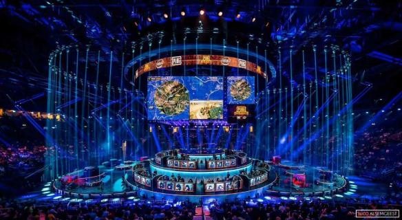 马和巴黎的 马和巴黎的