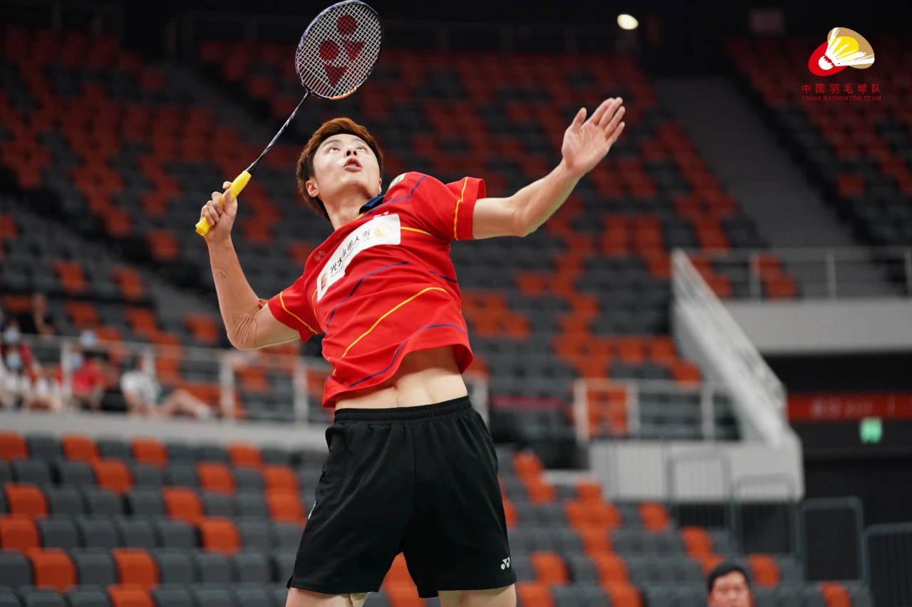 凭借其强大 凭借其强大