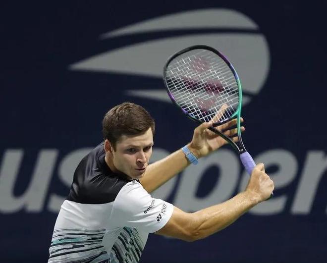 在面对对手 在面对对手