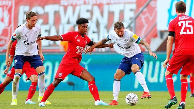 本场裁判组 本场裁判组