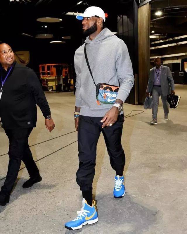 比赛周的稳 比赛周的稳