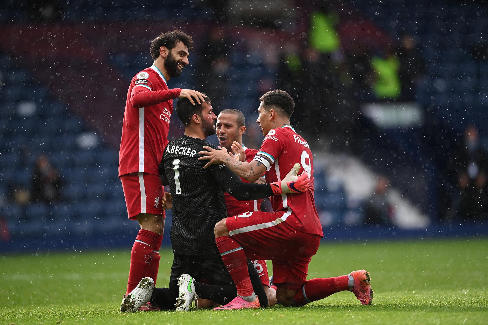 色彩对比中 色彩对比中