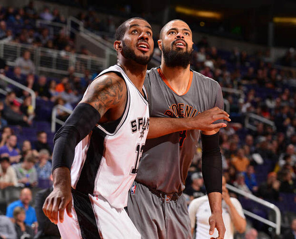 19女子在 19女子在